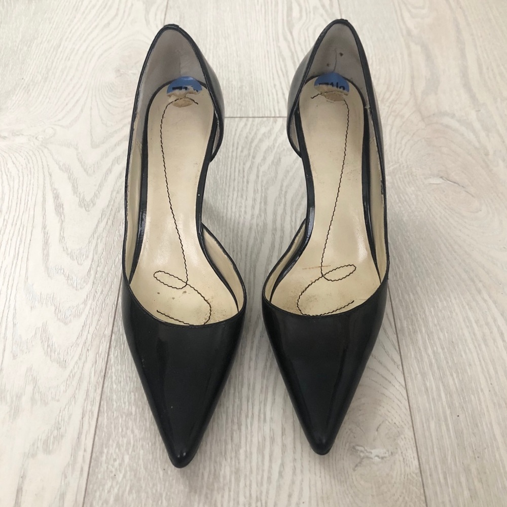 Anne Klein pumps
